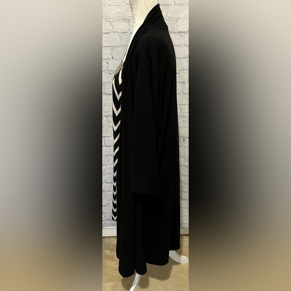 Haani Black Open Front 3/4 Sleeve Cardigan Sweater Dress Beaded Neck 3X - Picture 4 of 6